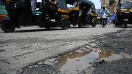 mumbai roads, potholes