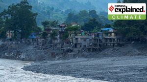 What are ‘hanging glaciers’ and why are they a major risk for India?
