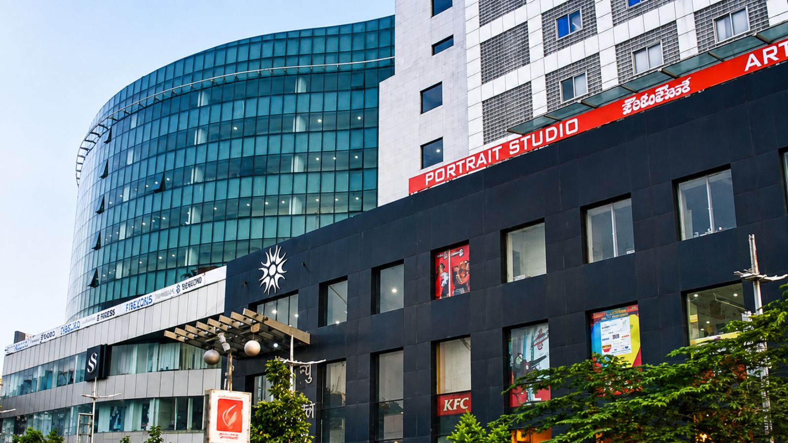 Managers of Nucleus Mall, housekeeping agency booked after woman dies