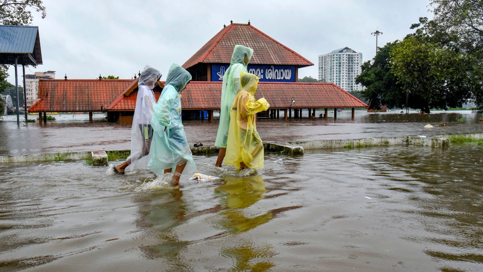 Kerala on high alert as IMD warns of more rains; 25 killed in floods so far