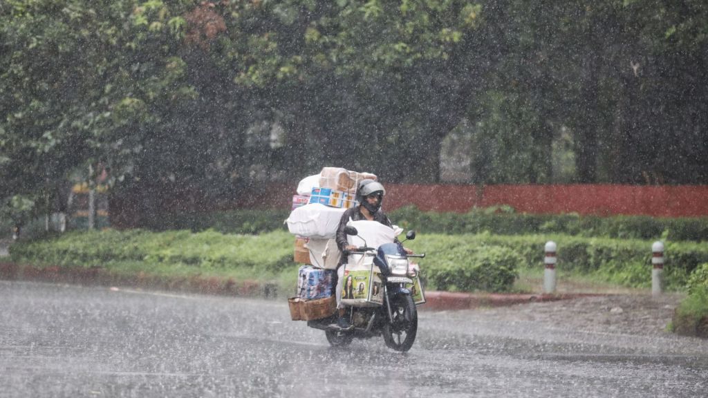 IMD has revised its forecasts for the ghats of Pune and Satara, announcing orange and yellow alerts for heavy to very heavy rainfall in certain places till August 15.
