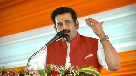 Member of the Lok Sabha (Image: Ravi Kishan/ Facebook)