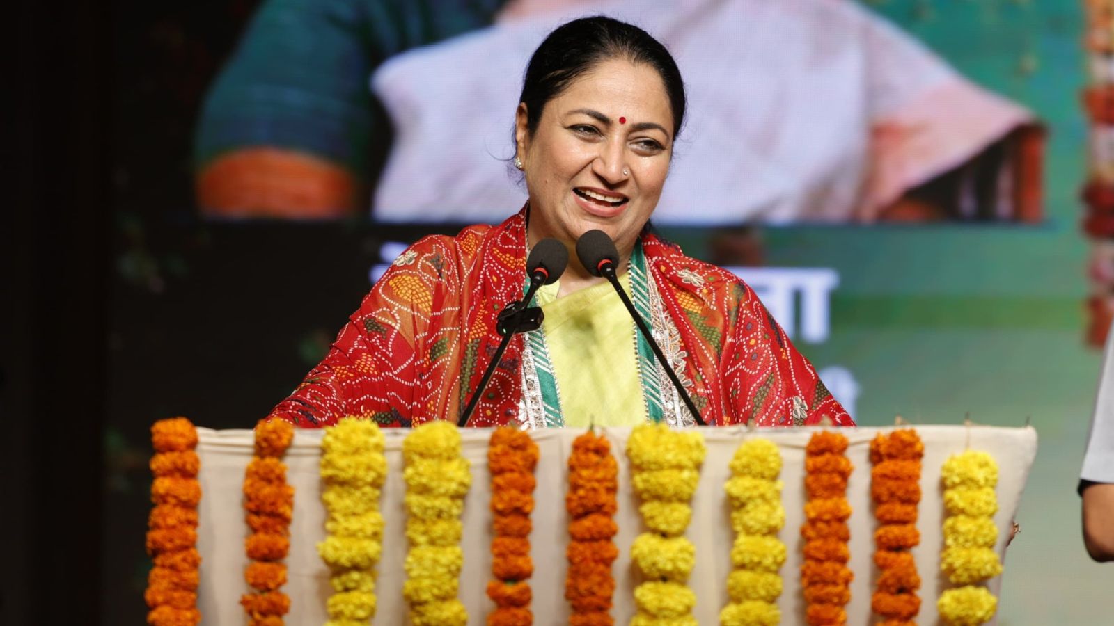 Delhi Lakshmi Yojana Sees Over Five Lakh Registrations Amid Mixed Reactions