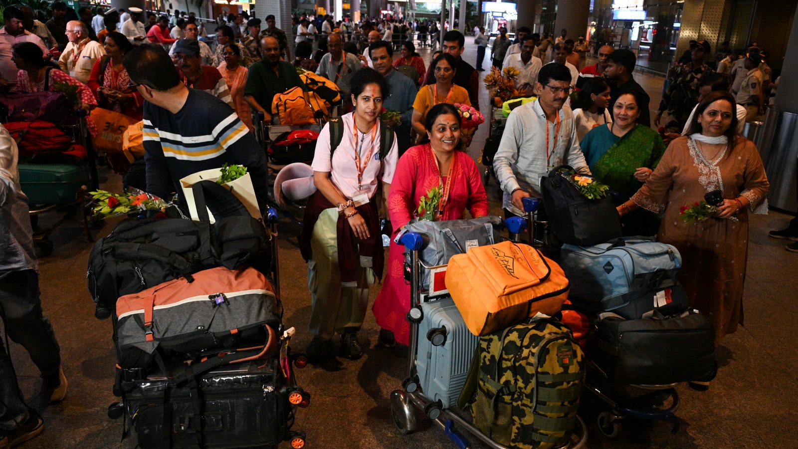 Nepal Floods: 41 Pilgrims Stranded in Tibet and Nepal Safely Return to Mumbai