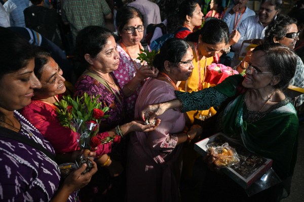 pilgrims return to Mumbai, pilgrims return to Mumbai from nepal, Nepal flash floods, Nepal glacier collapse, Nepal disaster, Nepal flood disaster, Nepal floods survivors, india aid to Nepal. Nepal flood death toll, Bhotekoshi river, Nepal floods 359 dead, Indians missing in Nepal, Nepal Tibet flash flood, Rasuwa flood, Trishuli River flood, Kailash Mansarovar pilgrims missing, Nepal rescue operations, India relief for Nepal, barrier lake Tibet, Indians stranded in Tibet, Nepal flood latest updates