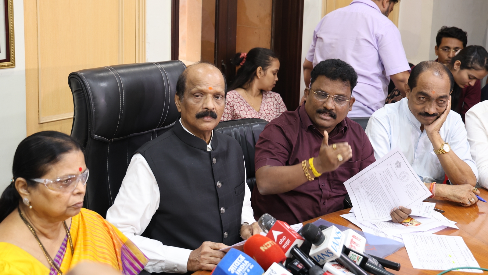 సిద్ధివినాయక ఆలయ ట్రస్ట్‌లో ₹18 కోట్ల నిధుల మాయమా? వివరణ కోరిన ప్రభుత్వం