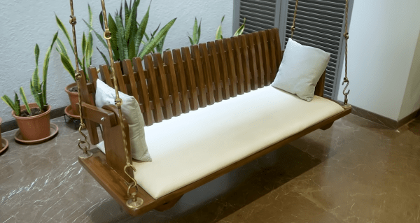 Heli Daruwala's Surat home tour video
