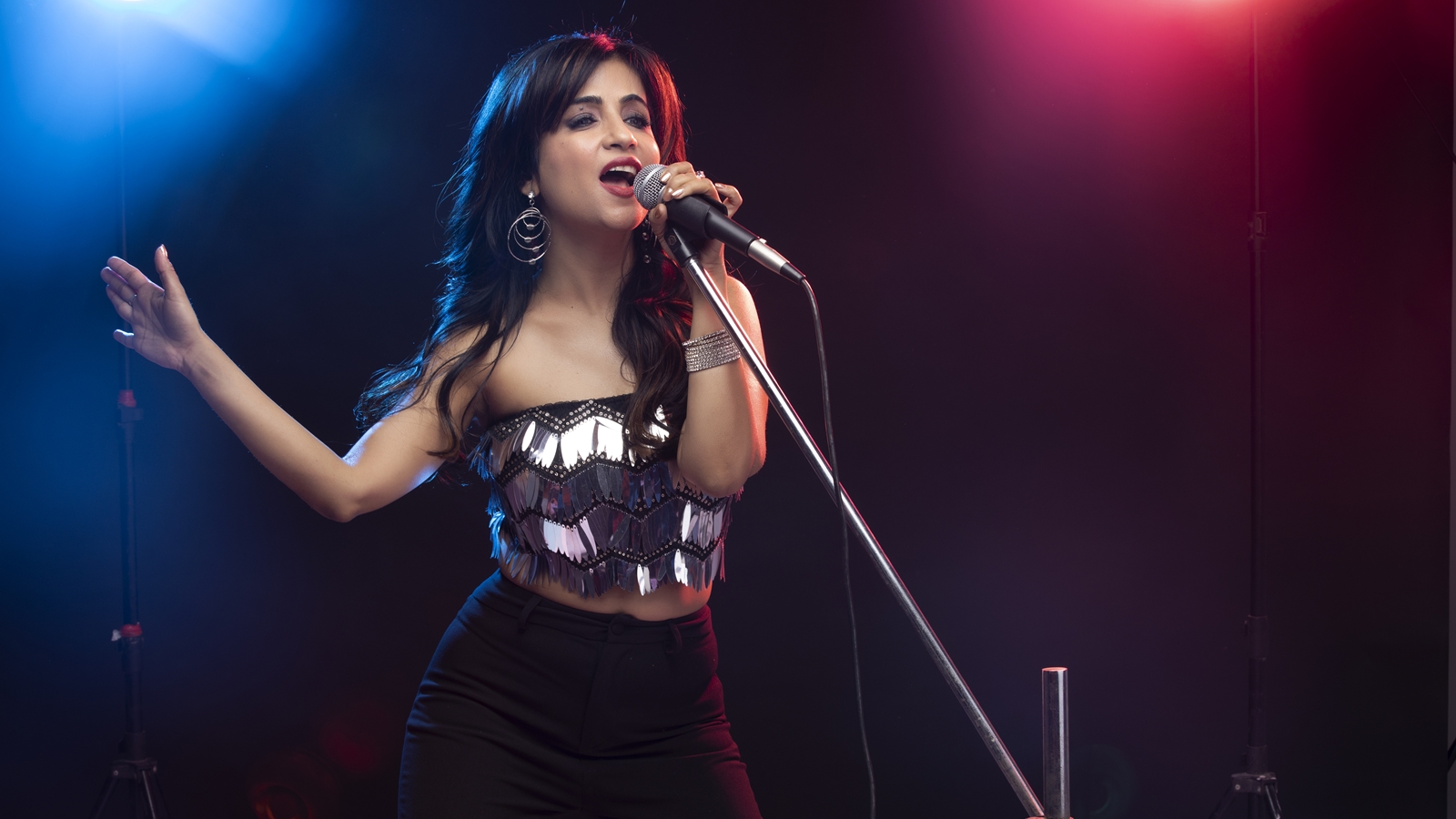 Shibani Kashyap on rejection, career uncertainty, and mental health: ‘Industry can give you applause one day…’