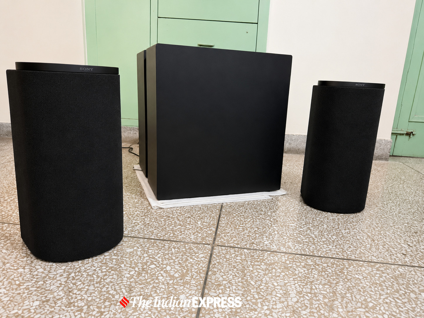 The Sony Bravia Theatre Trio speakers uses dual opposing drivers to produce rich, room-filling bass.