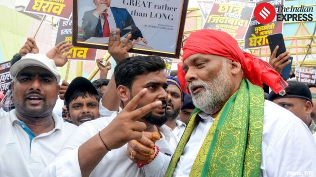 Independent Purnea MP Pappu Yadav and state Congress president Rajesh Ram joined the protesters