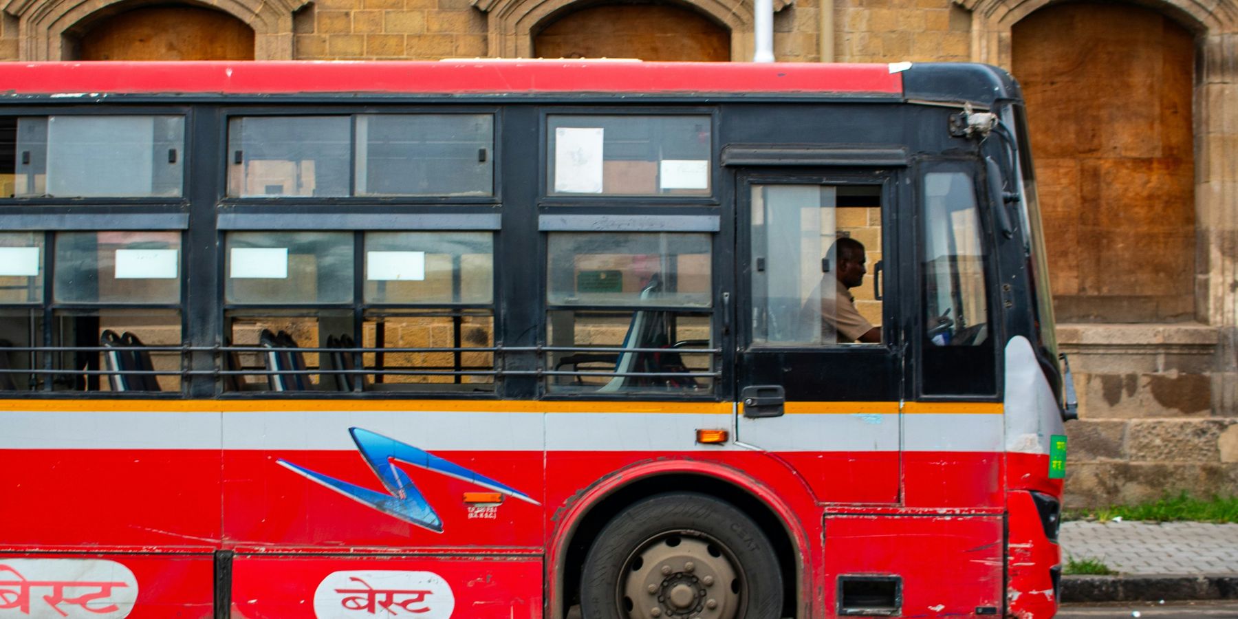 BEST Foundation Day turns sour as bus runs over 56-year-old BMC worker