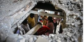 Dharavi demolition