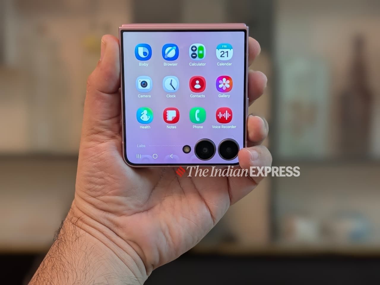 Samsung Galaxy Z Flip 8