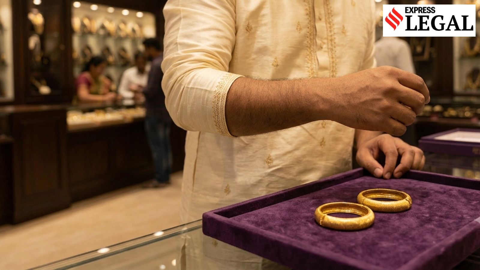 Man waits 2 years for new gold bangles; gets back 32 grams, wins Rs 35,000 compensation