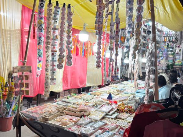 Delhi weekly markets