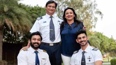 akshat family