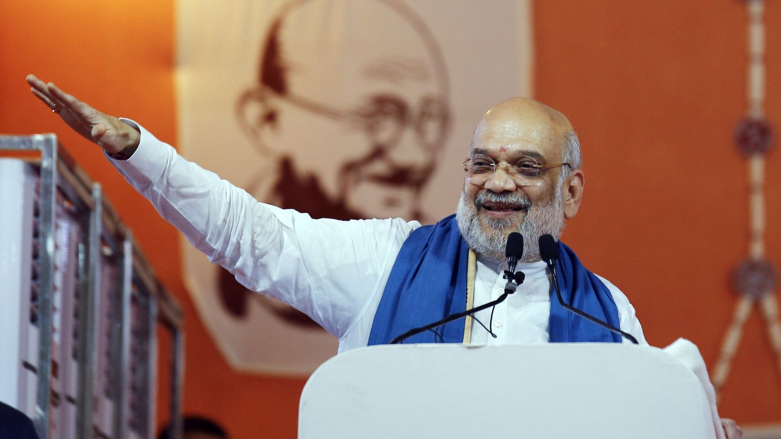 Padma Awards, Bharat Ratna for those who serve poor, not family: Amit Shah