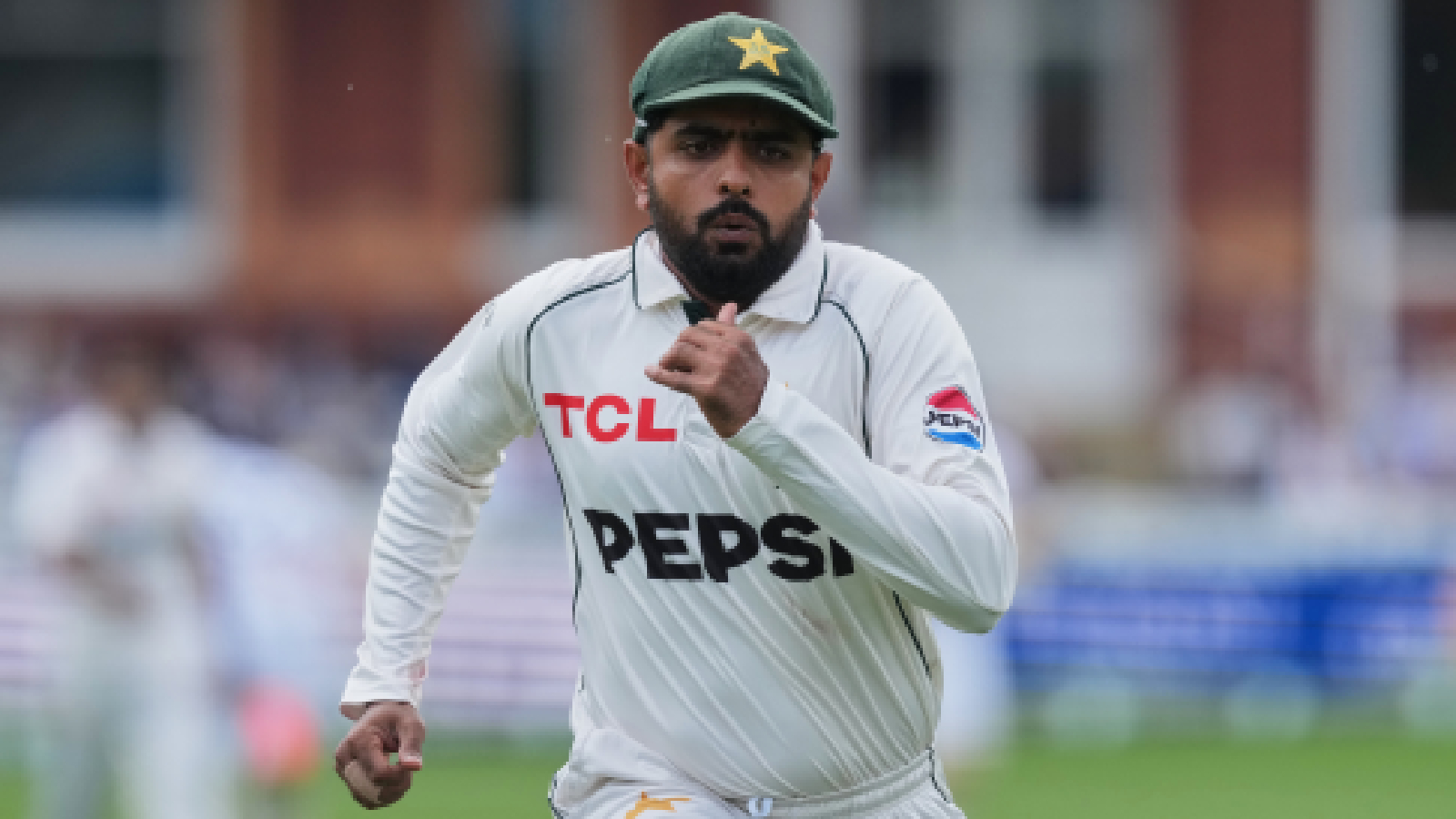 ‘Easiest team to bowl to’: Vaughan roasts Pakistan, compares batting to county game