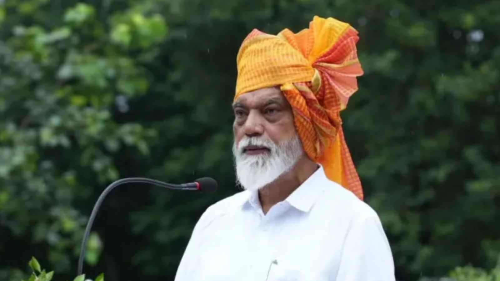 When a Maharashtra minister walked out of his own meeting