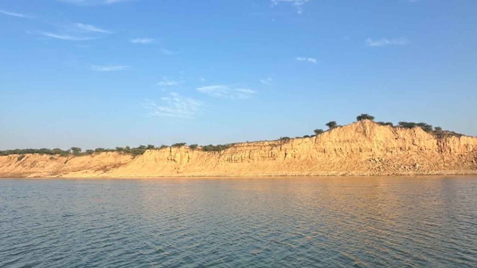 Man touches pregnant daughter's feet, then shoves her into Chambal river