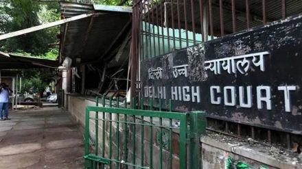 delhi high court, Income Tax department, IT returns, Delhi High Court orders halt to processing their ITRs, tax dispute over judges’ benefits, Indian express news, current affairs
