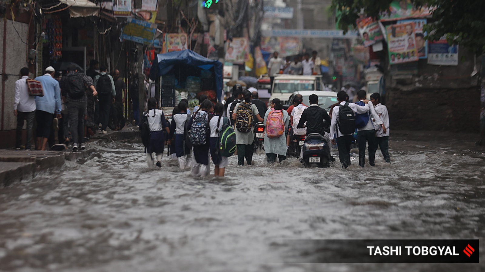 Delhi Paralyzed by Heavy Rainfall: Severe Waterlogging Disrupts Schools and Commerce