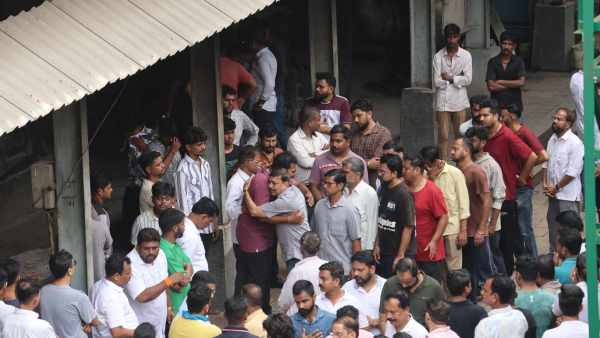 ganpati funeral