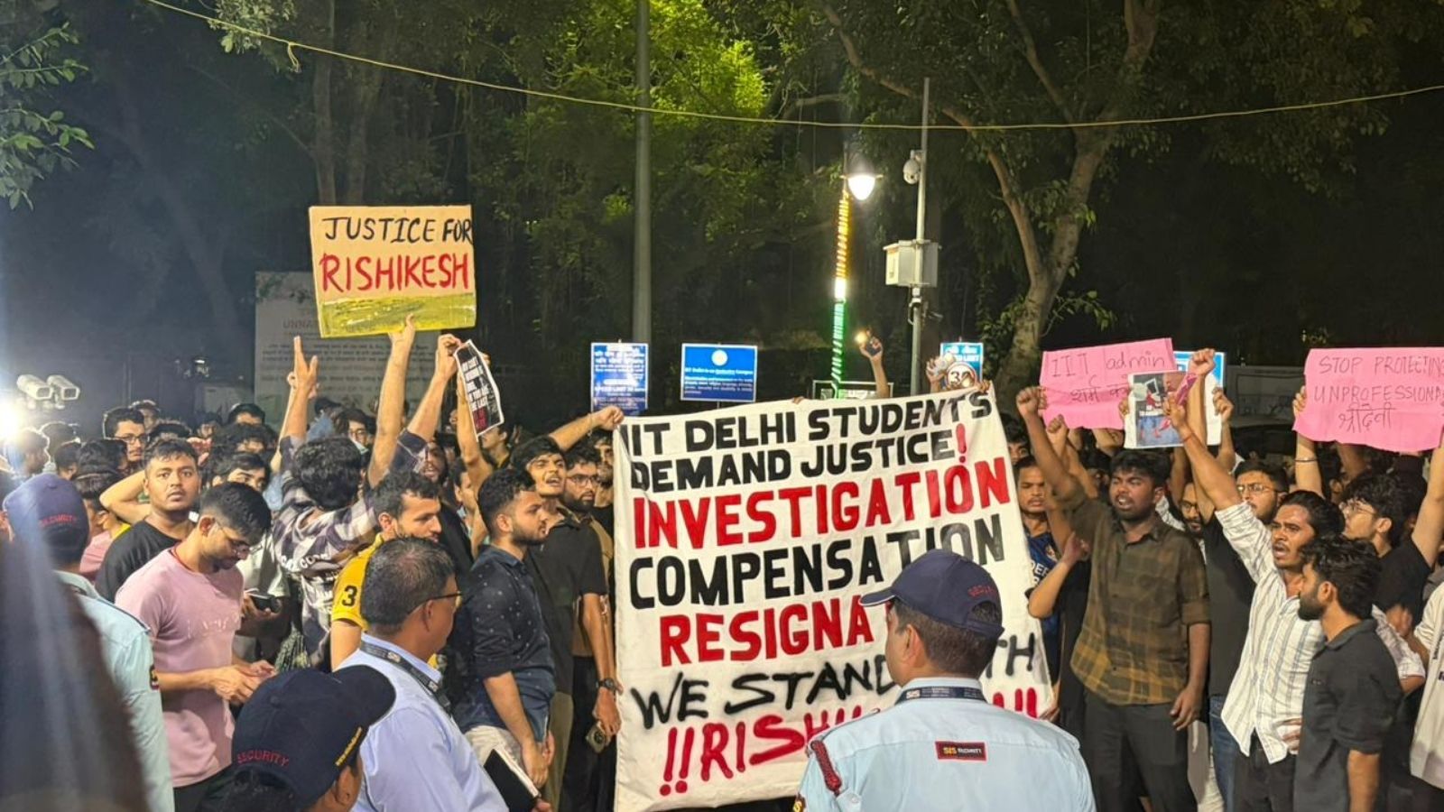 ‘Escalation’, ‘threatening slogans’: IIT Delhi director warns protesting students