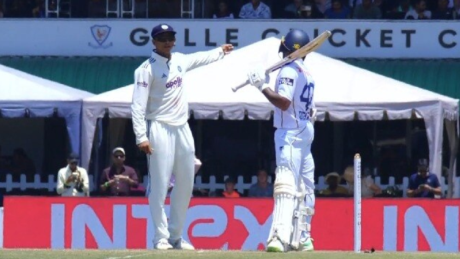 Yashasvi Jaiswal's On-Field Banter Precedes Niroshan Dickwella's Dismissal in Galle Test