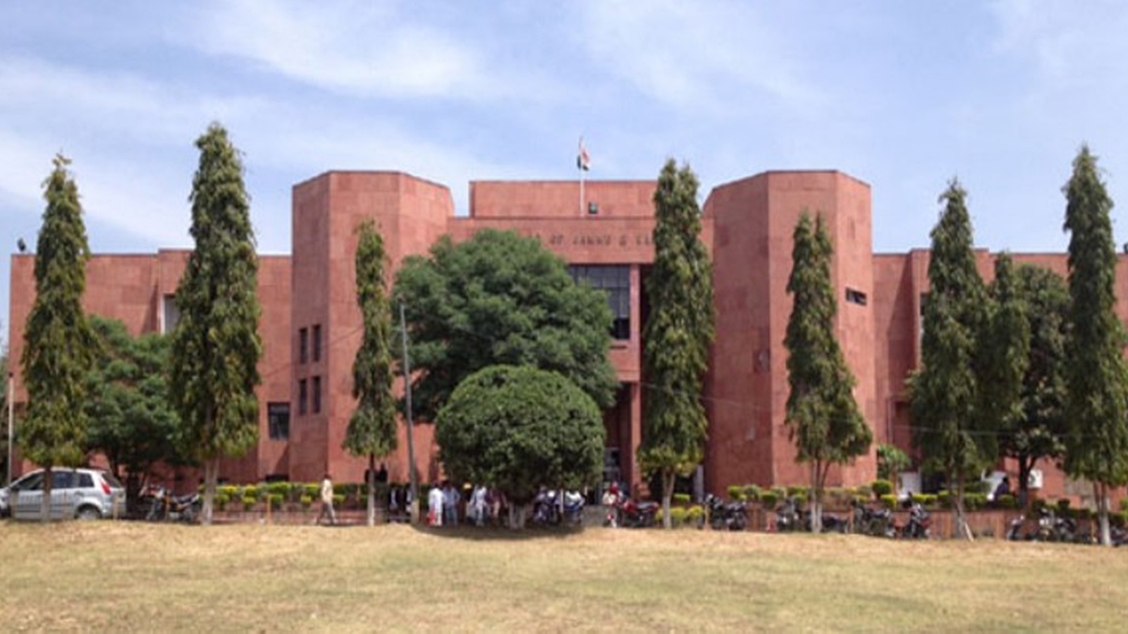 From a 1996 killing to a heroin haul: J&K HC sets deadlines for oldest criminal trials
