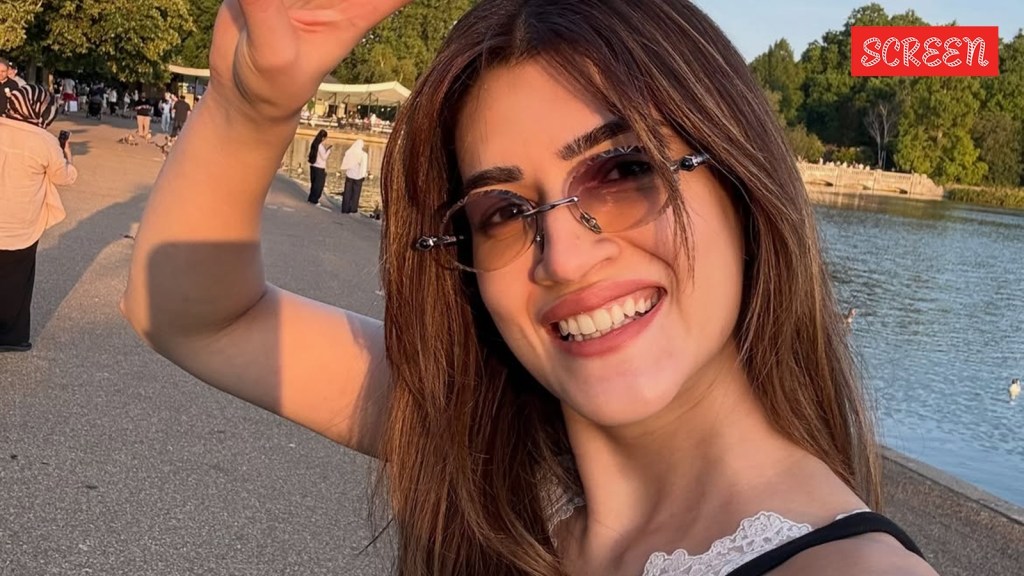 kriti-sanon-s-rakhi-ad-pulled-down-by-brand-amid-controversy