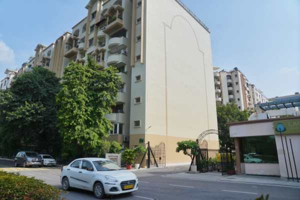 Outside Ambience Lagoon, next to Ambience Mall. (Express Photo by Abhinav Saha)