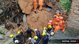 kurla landslide
