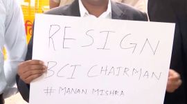 Officially the protest was led by the All India Young Lawyers Association and, on paper, it is not strictly about the Misra-law students stand-off.