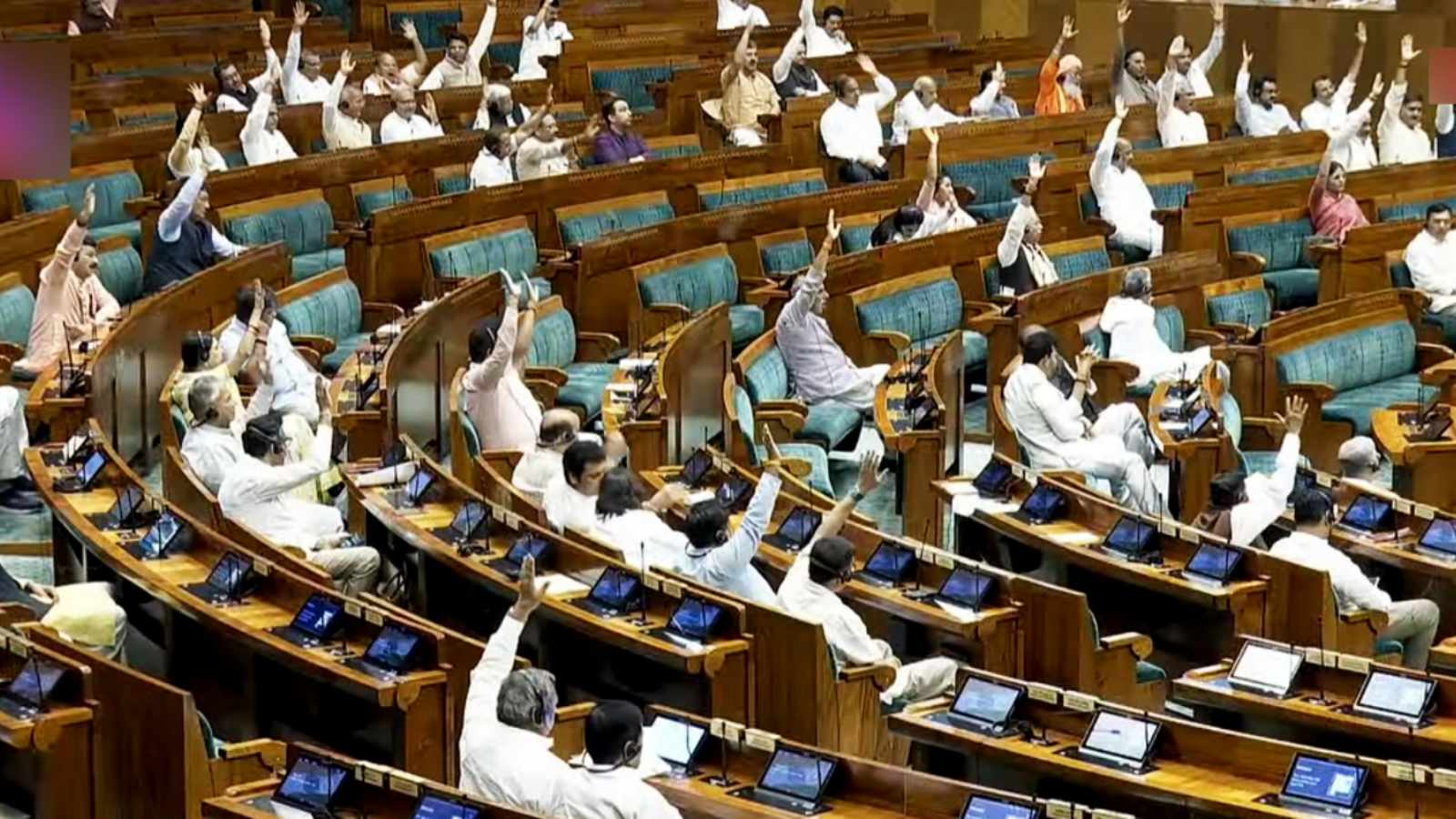 Parliament Monsoon Session Day 12 Live: Congress seeks to discuss new anti-defection law on Lok Sabha