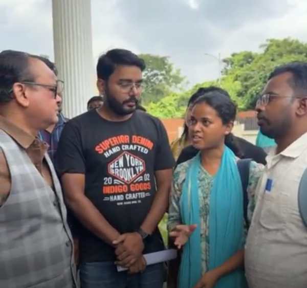 Madhuri Aind is speaking to Congress leader Irfan Ansari and explaining how the paper cancellation will impact her and her family