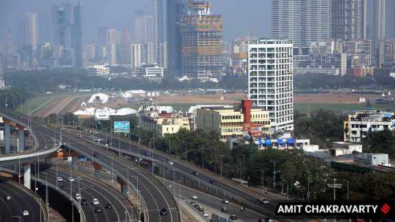 mahalaxmi race course