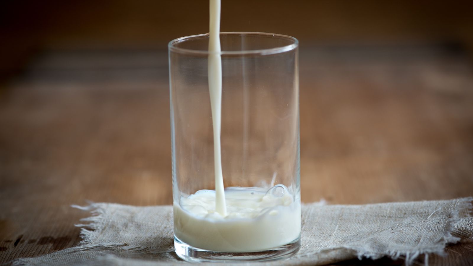 Investigation Highlights Ongoing Milk Adulteration and Historical Safety Concerns in India