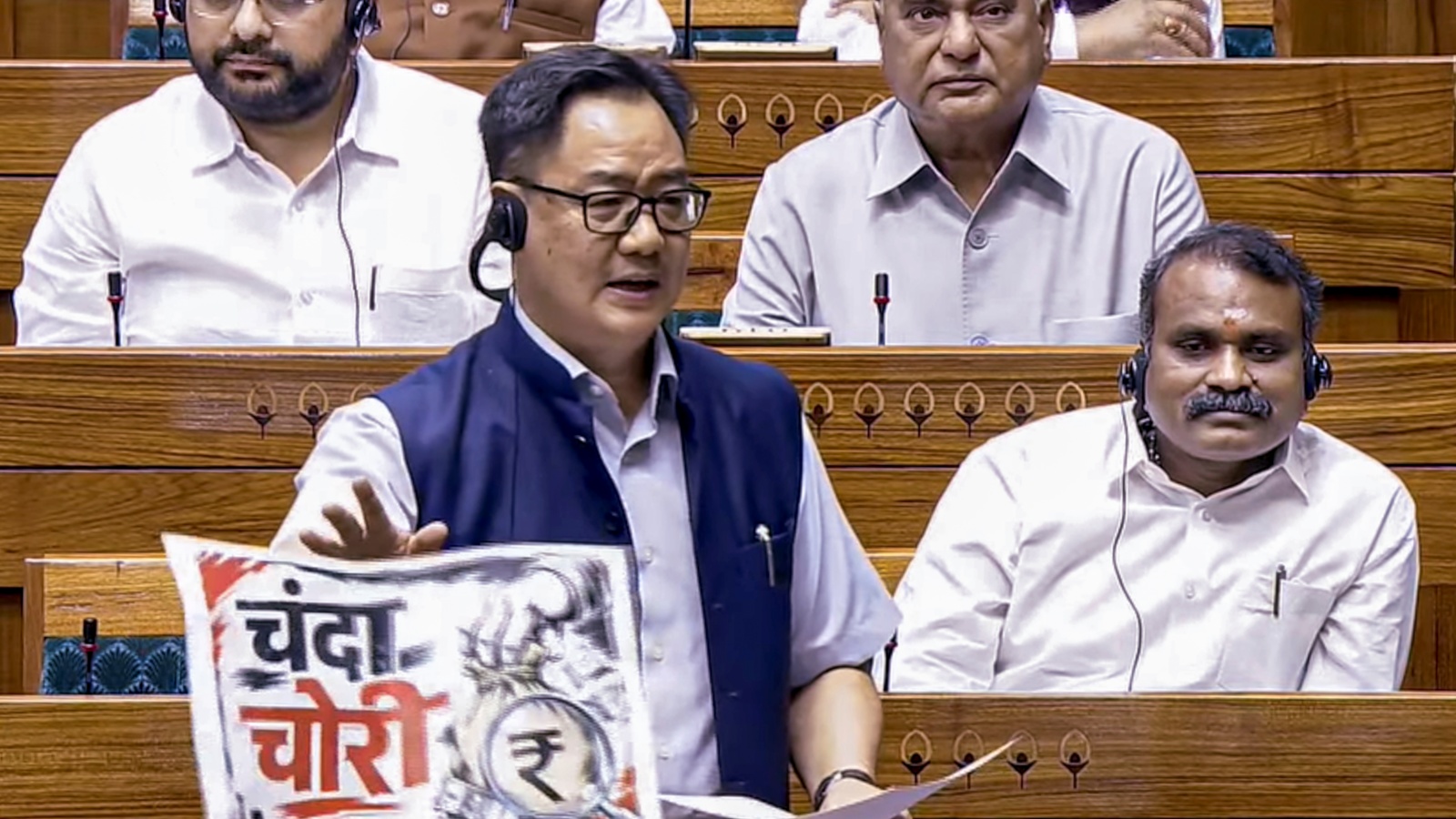 Indian Parliament Facing Disruptions as Opposition Protests Police Action