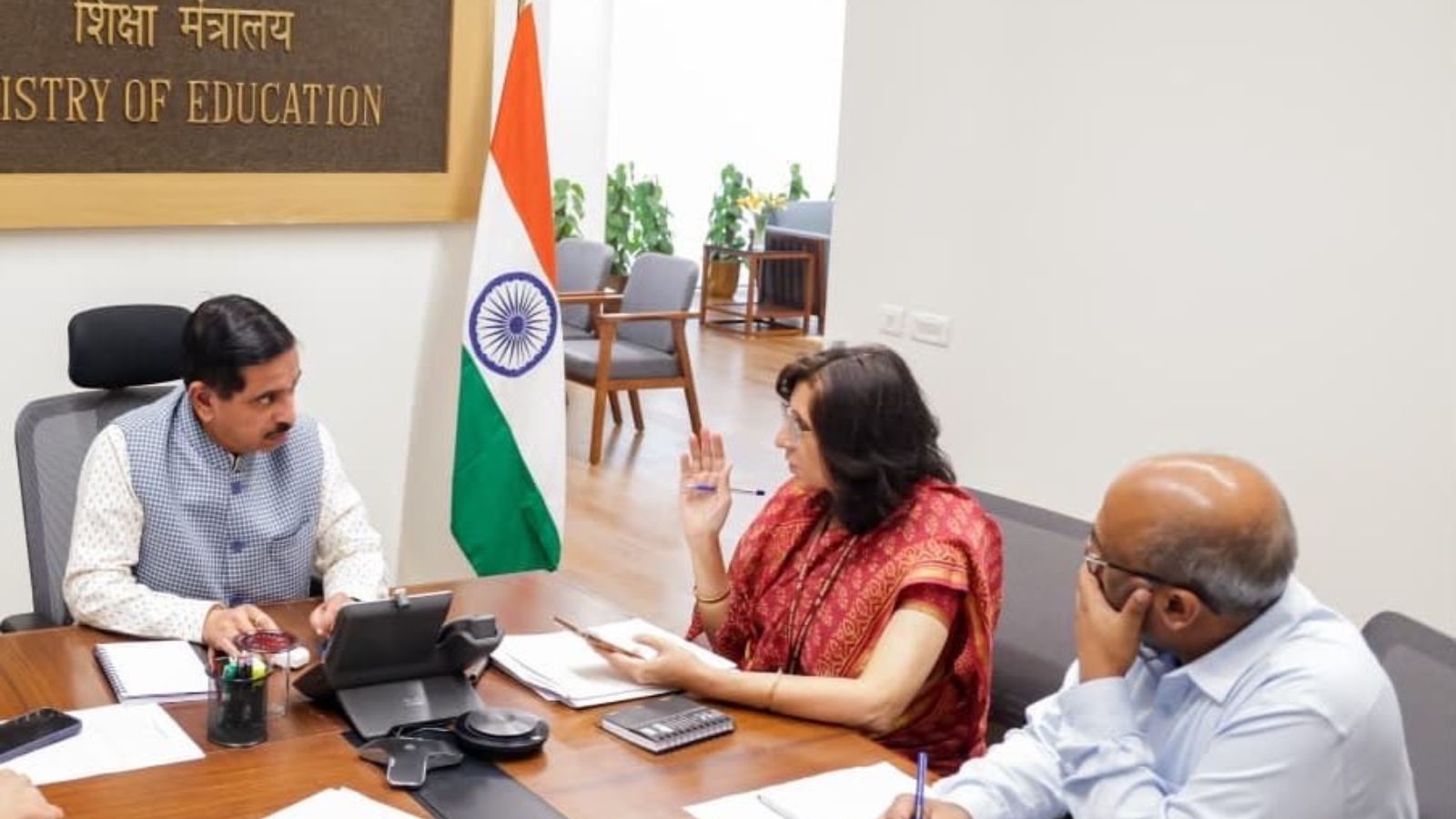 शिक्षा मंत्रालय ने एनटीए की गोपनीय प्रक्रियाओं में व्यापक सुधार का आदेश दिया