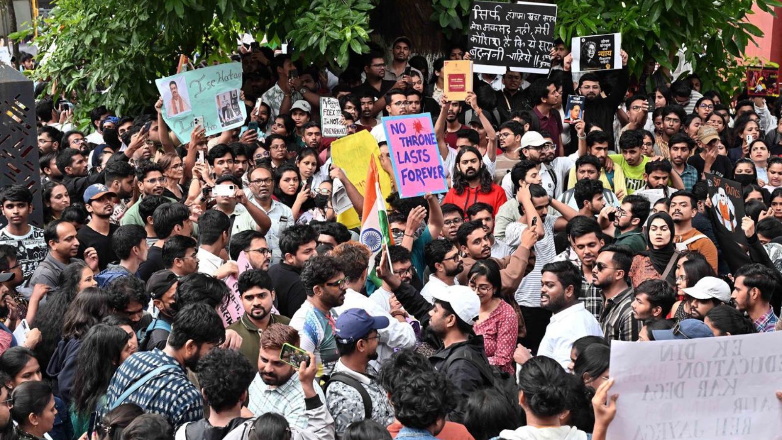 Madhya Pradesh High Court Orders Resumption of Student Union Elections Amid Broader Debate