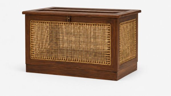the MLA Hostel linen chest at USD 5,000-7,000, 