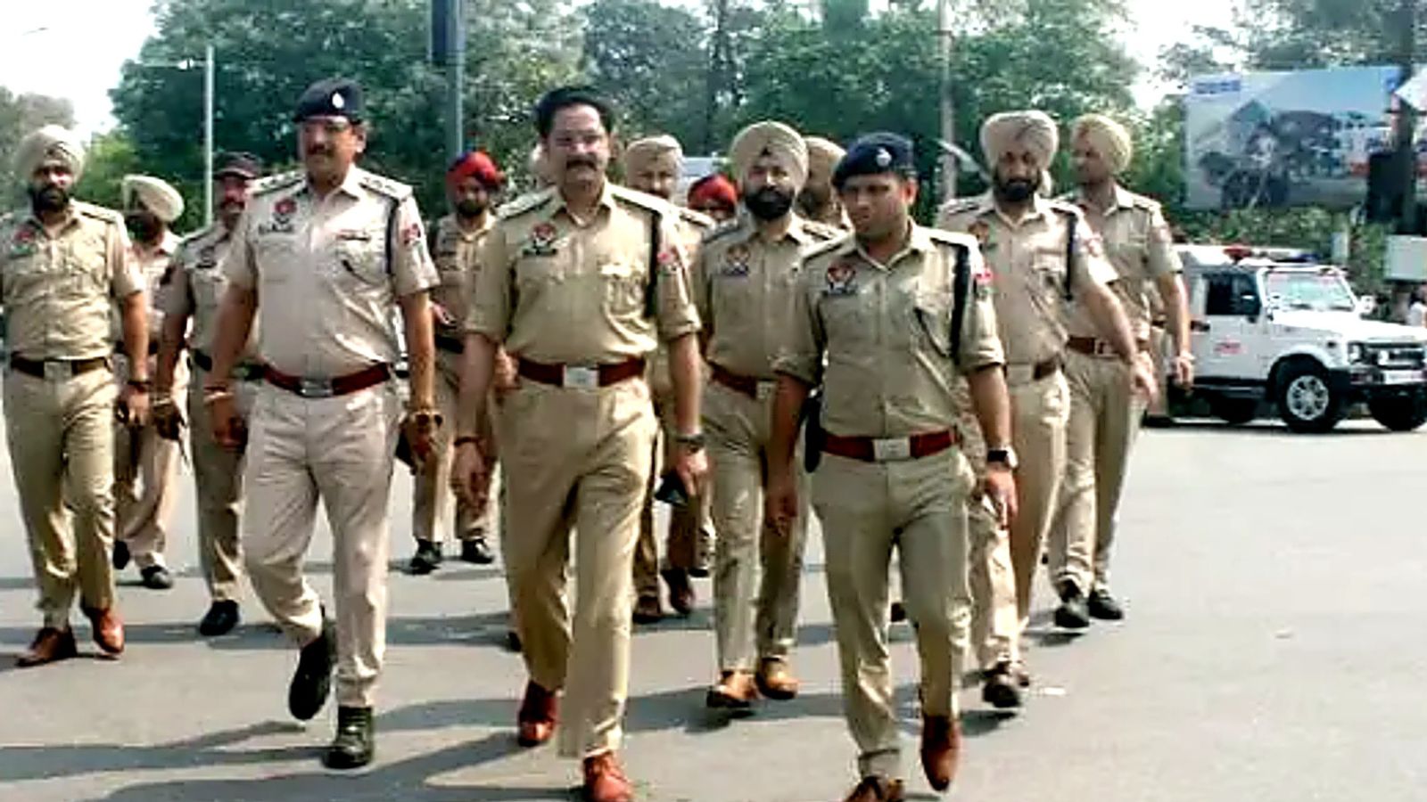 আদানি গ্যাসের সংযোগ বিচ্ছিন্ন করার ভুয়া হুমকি দিয়ে চণ্ডীগড়বাসীকে প্রতারিত করার অভিযোগে জামতারার যুবক গ্রেফতার