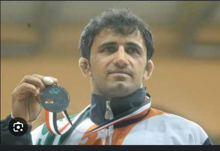Sunil Kumar Rana, who received the award in 2014, established a wrestling academy for children in his village