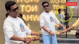 Divyenndu, Ali Fazal copy Mirzapur co-star Ravi Kishan's viral Gucci step behind his back