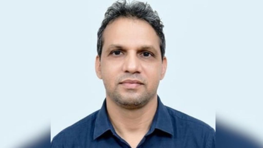 Ravi Jaiswal, Government High School, Science Teacher.