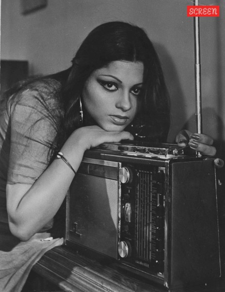 simple kapadia debut