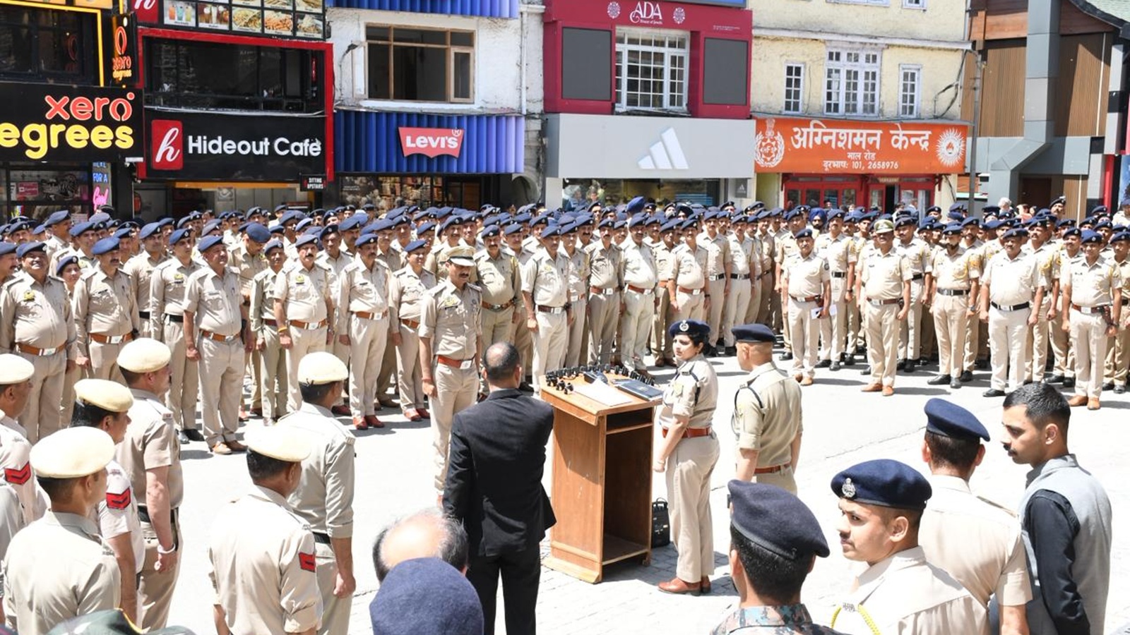 nalagarh police gathering