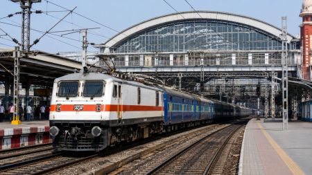 Indian Railways to shift five trains from Howrah and Santragachi to new terminals (Image generated using AI)