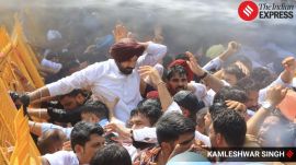 Led by Punjab Congress chief Amrinder Singh Raja Warring, the state unit workers and leaders burnt Mann's effigy outside their office